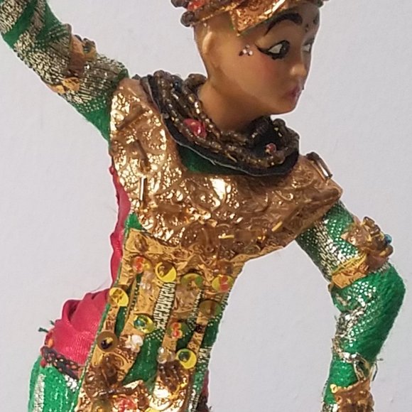 Legong Khaton Bali Dancer Figurine - Picture 5 of 10